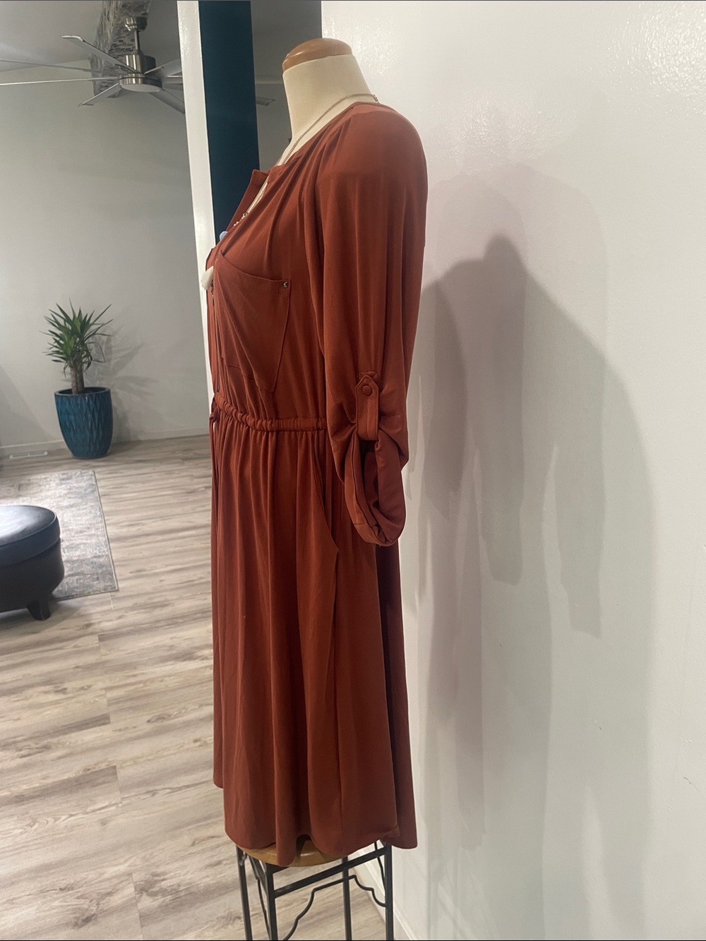 torrid Rust Zip-Front Drawstring Midi Dress - Picture 4 of 7